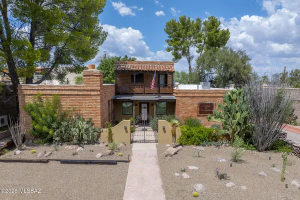$695,000 | 8 Camino Otero, Tubac, AZ 85646