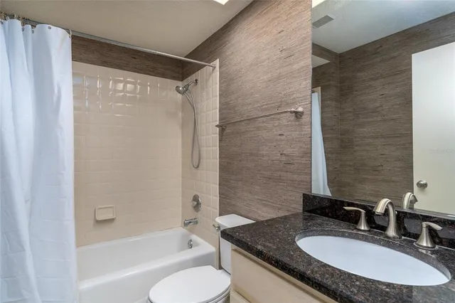 $300,000 | 5340 Cobblestone Court, Wesley Chapel, FL 33543