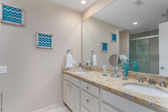 $300,000 | 5340 Cobblestone Court, Wesley Chapel, FL 33543