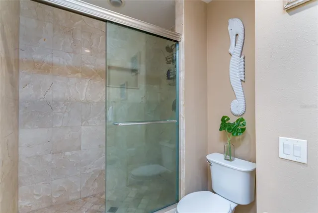 $300,000 | 5340 Cobblestone Court, Wesley Chapel, FL 33543