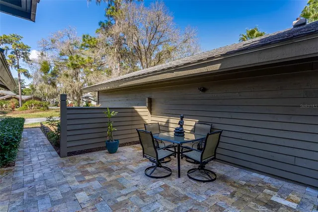 $300,000 | 5340 Cobblestone Court, Wesley Chapel, FL 33543