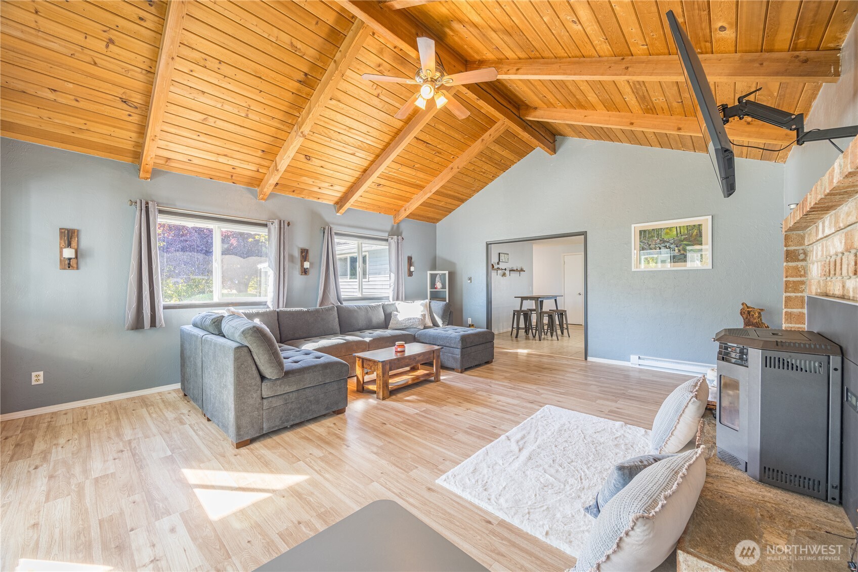 642 Kitchen-Dick Road Sequim, WA 98382 - Photo 16 of 40 a living room with furniture and a table
