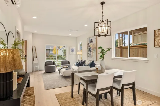 $889,000 | 3404 33rd Avenue West, Seattle, WA 98199