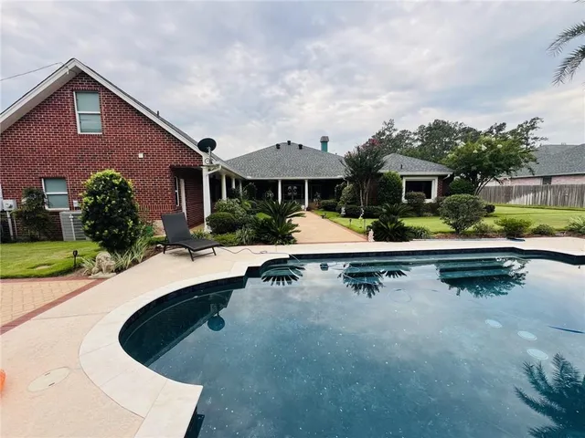 $699,000 | 39201 Ashwood Lane, Pearl River, LA 70452