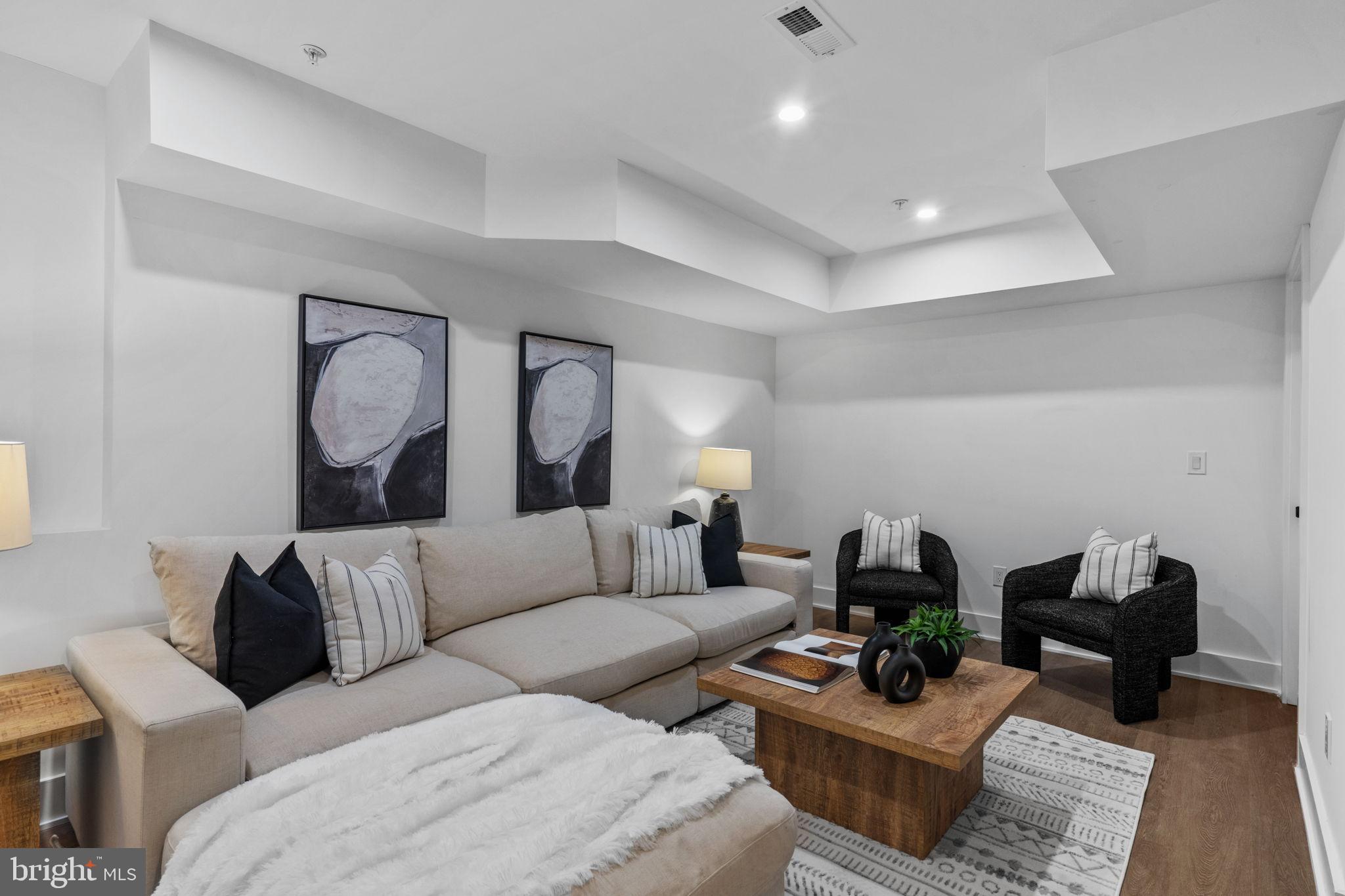 749 North Capitol Street Philadelphia, PA 19130 - Photo 14 of 61 Modern living space with stylish accents.