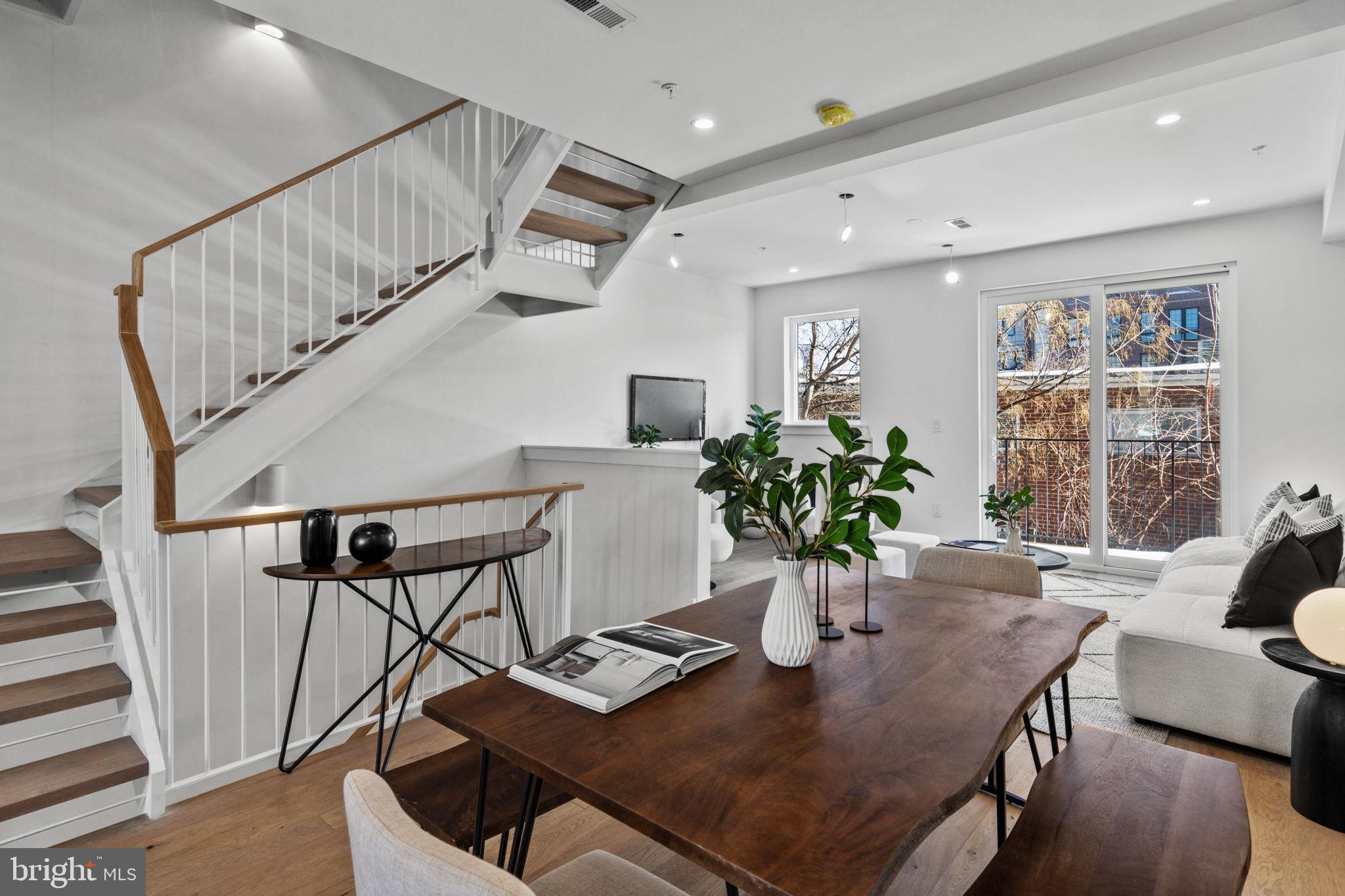 749 North Capitol Street Philadelphia, PA 19130 - Photo 17 of 61 Modern elegance in a bright, airy space.