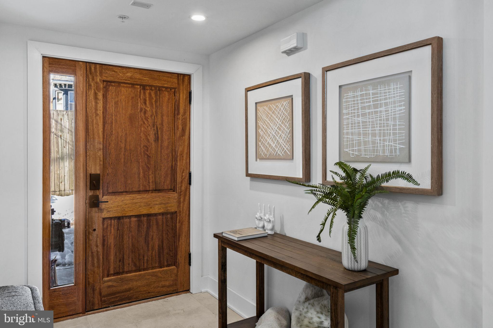 749 North Capitol Street Philadelphia, PA 19130 - Photo 2 of 61 Inviting entryway with natural accents.