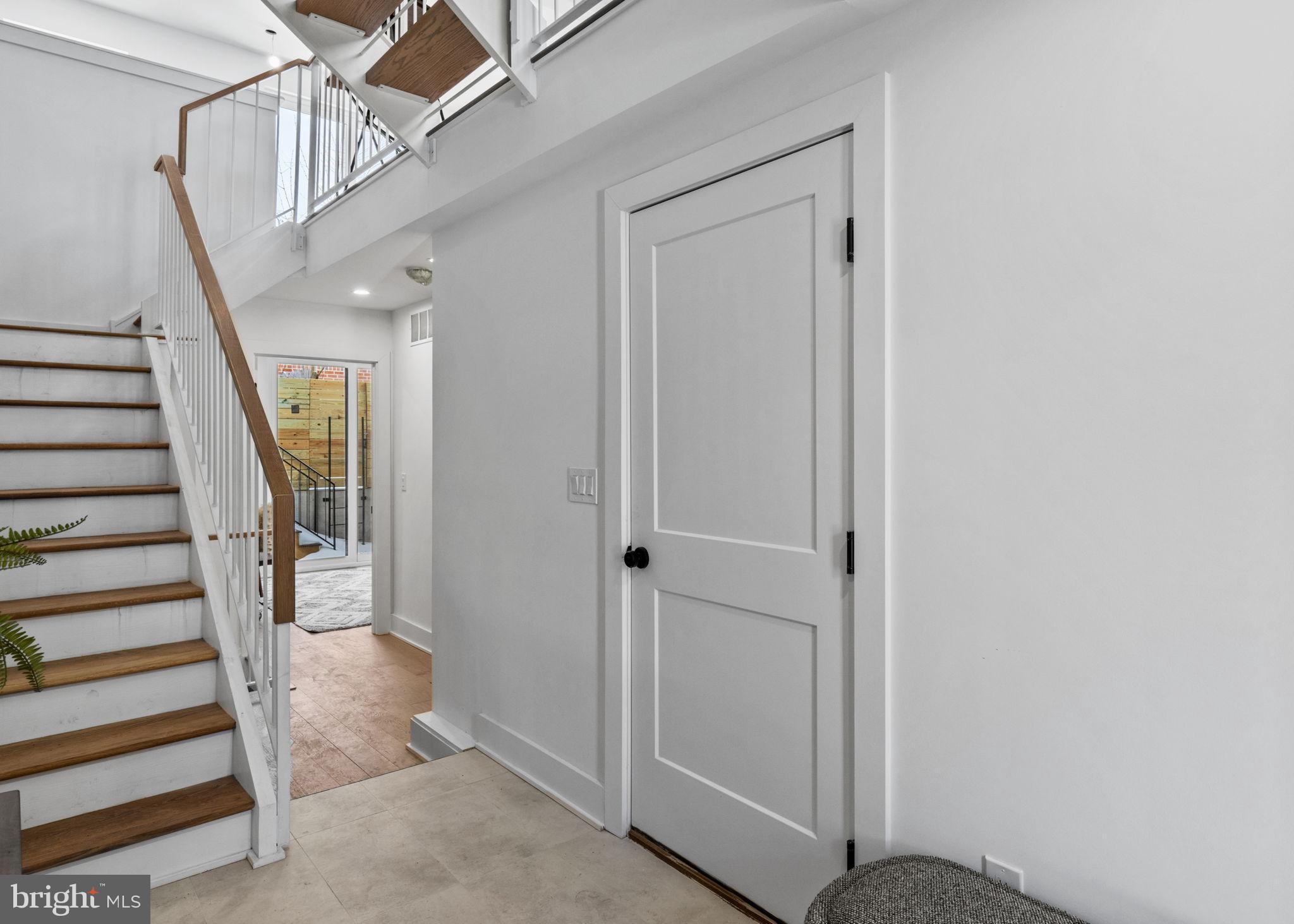 749 North Capitol Street Philadelphia, PA 19130 - Photo 6 of 61 Inviting entryway with modern charm.