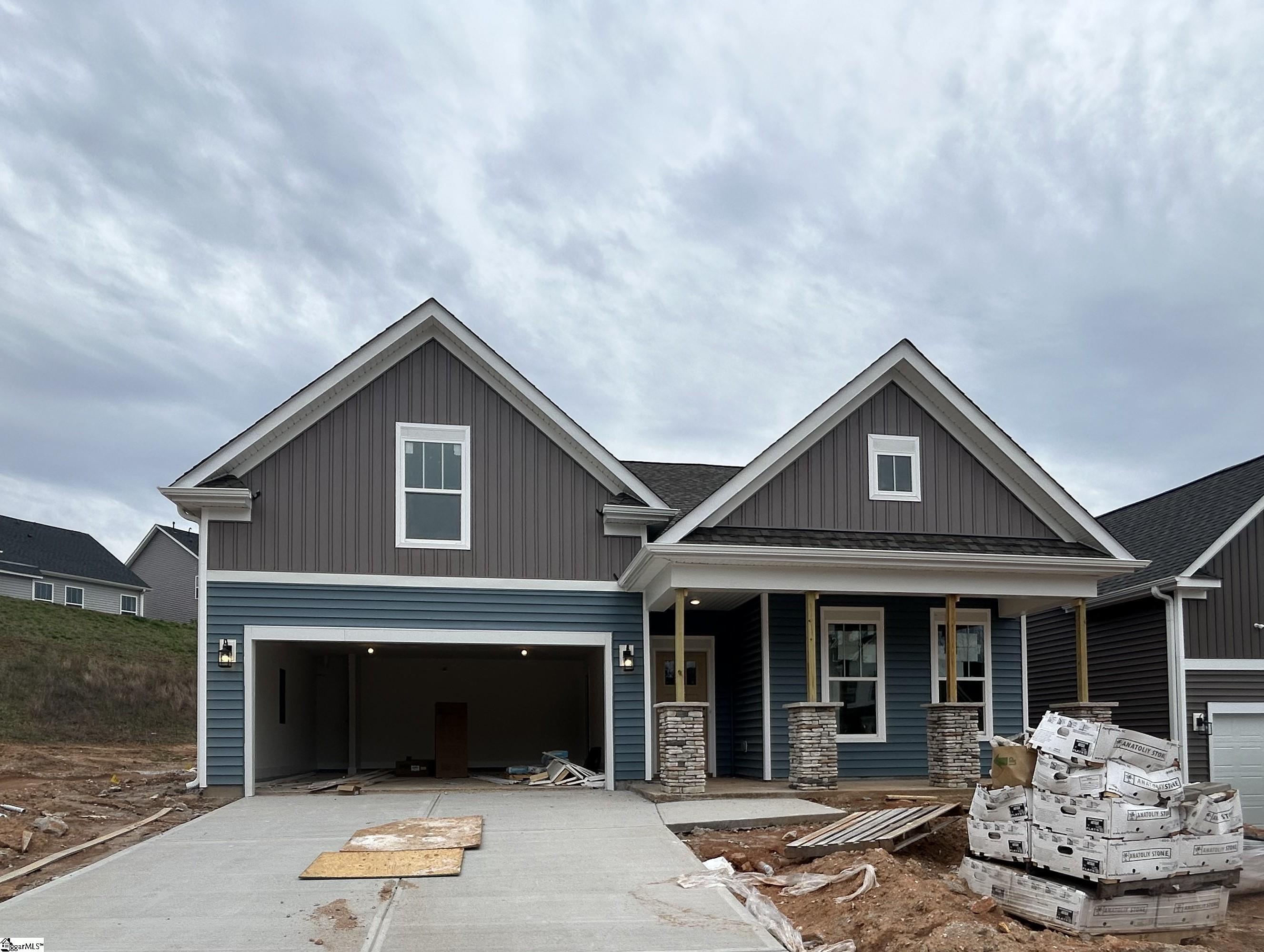 208 Benjamin Drive Easley, SC 29642 - Photo 2 of 12