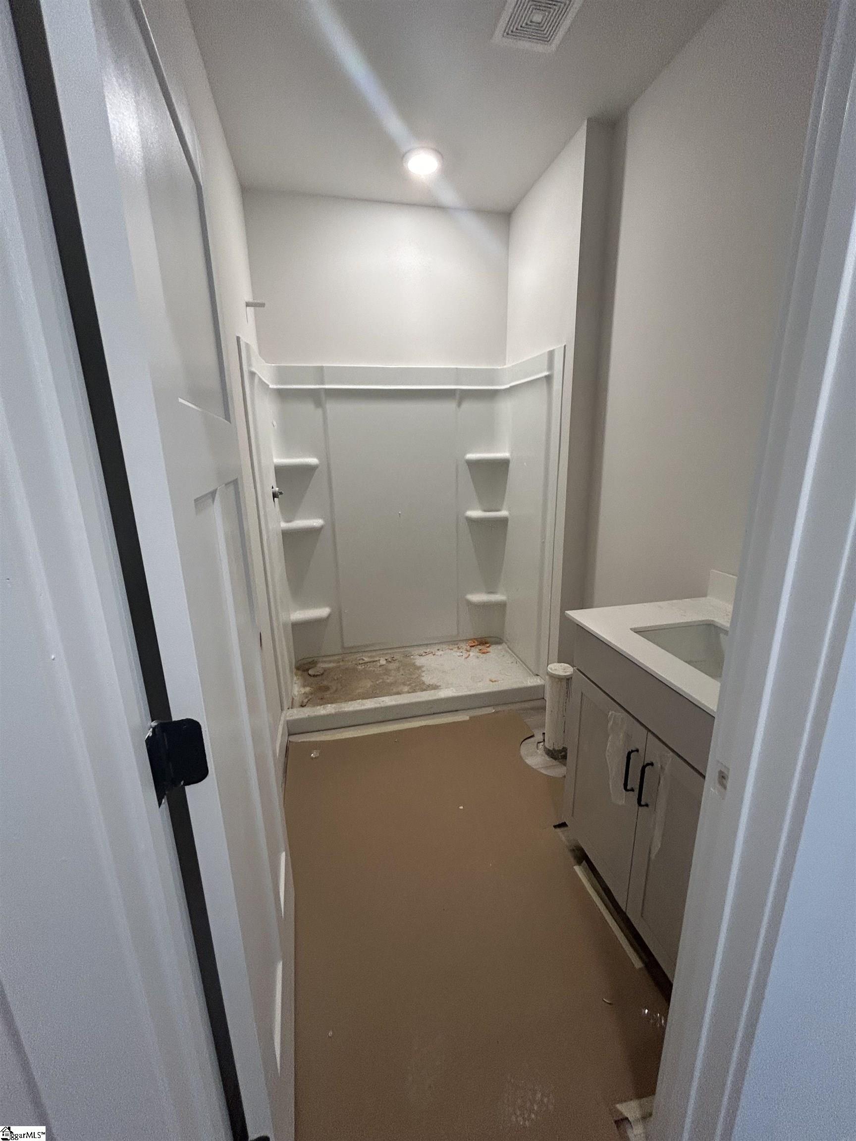 208 Benjamin Drive Easley, SC 29642 - Photo 7 of 12