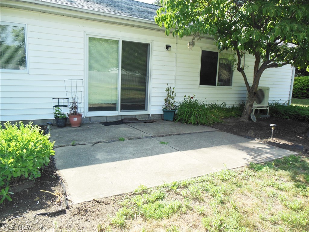 2361 Haines Road Madison, OH 44057 - Photo 18 of 21 Patio