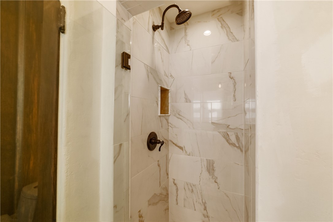 1955 Friendly Drive Vista, CA 92084 - Photo 28 of 75