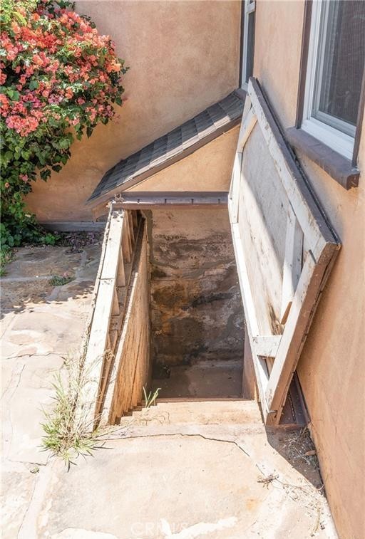 1955 Friendly Drive Vista, CA 92084 - Photo 58 of 75 a view of wooden door