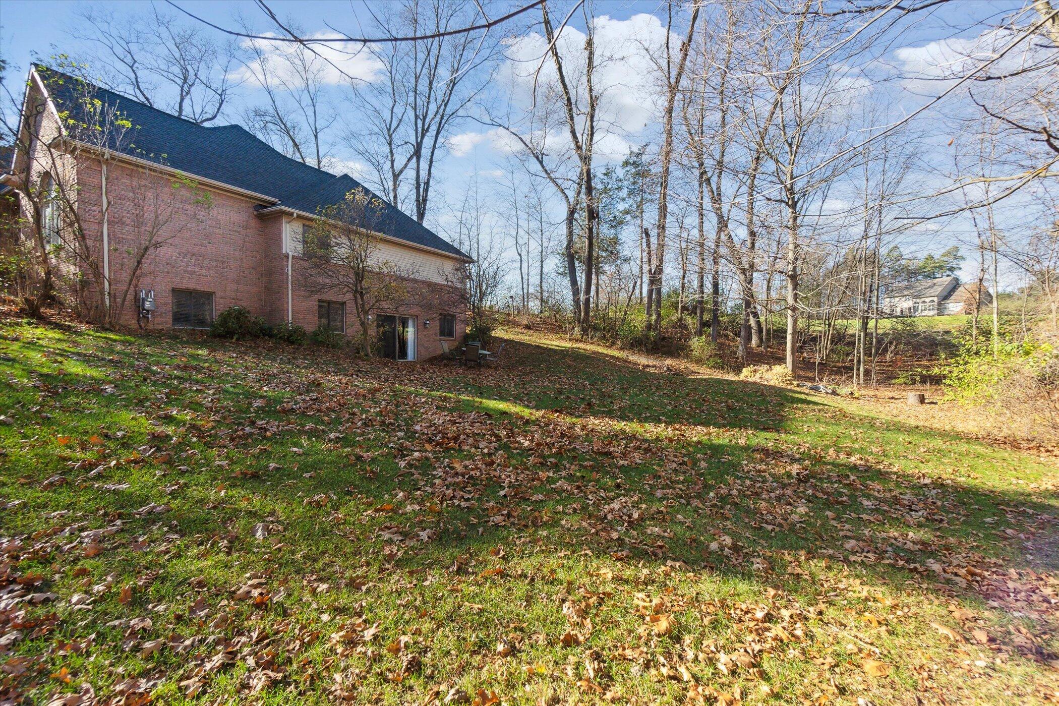 8200 Walkabout Way Pinckney, MI 48169 - Photo 46 of 56 44-8200-Walkabout-Way-Pinckney-MI-48169-