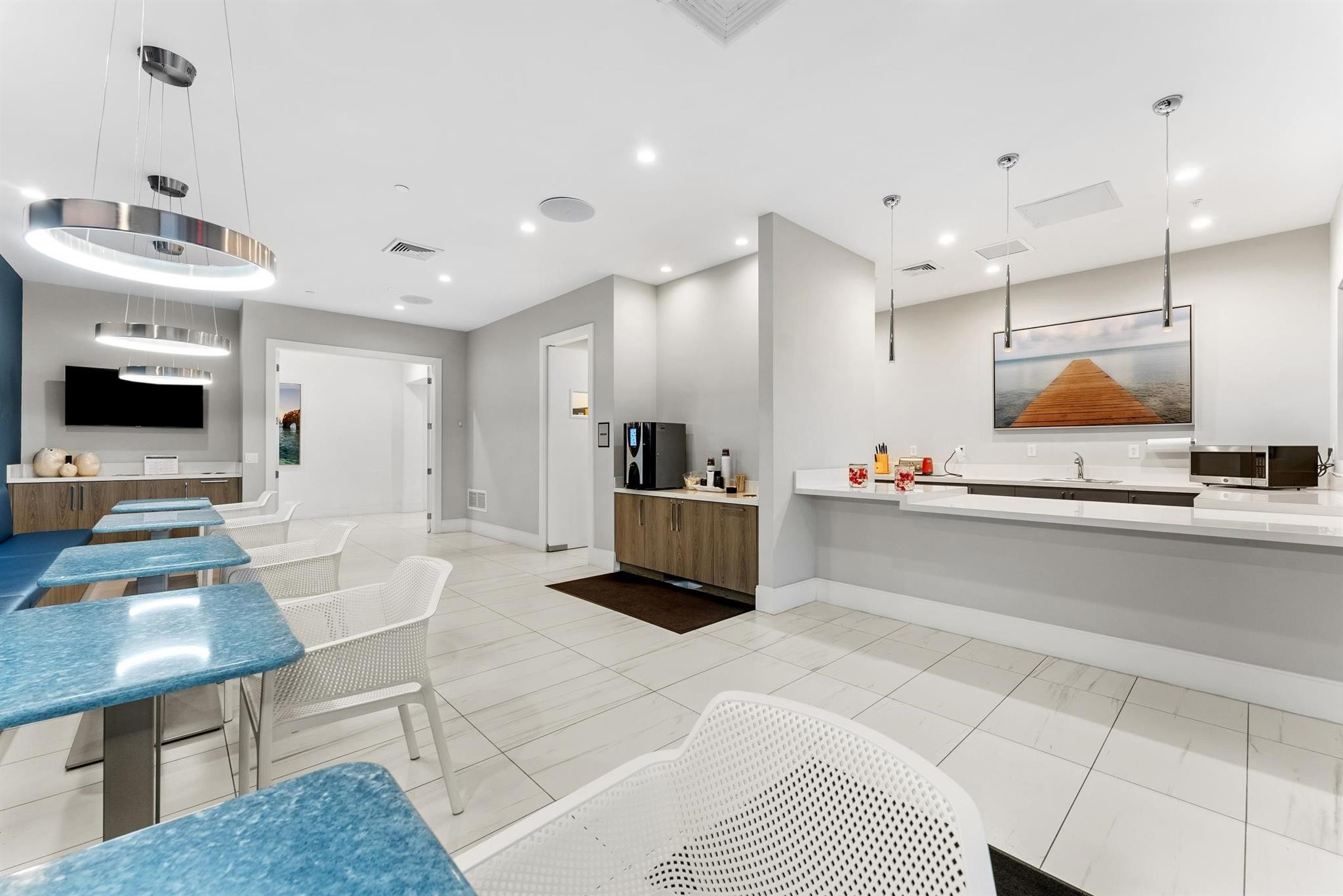14526 Wiley Range Road, Unit 14526 Delray Beach, FL 33446 - Photo 50 of 52 Cafe