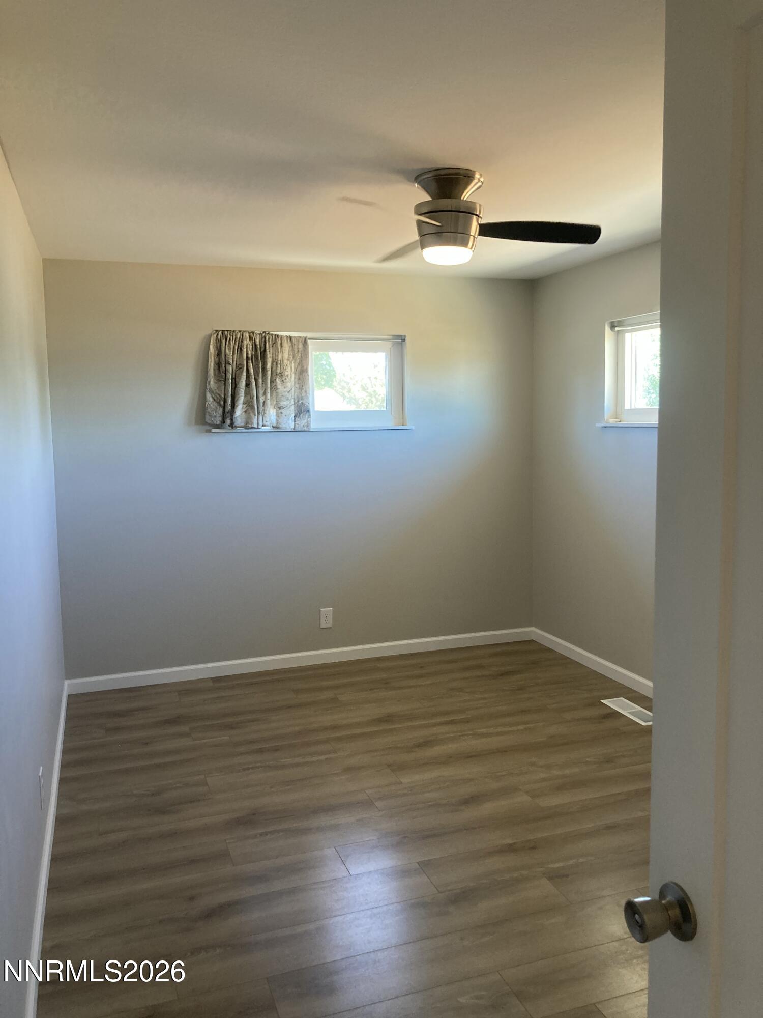 998 Roberts Street Reno, NV 89502 - Photo 13 of 31 IMG_0668