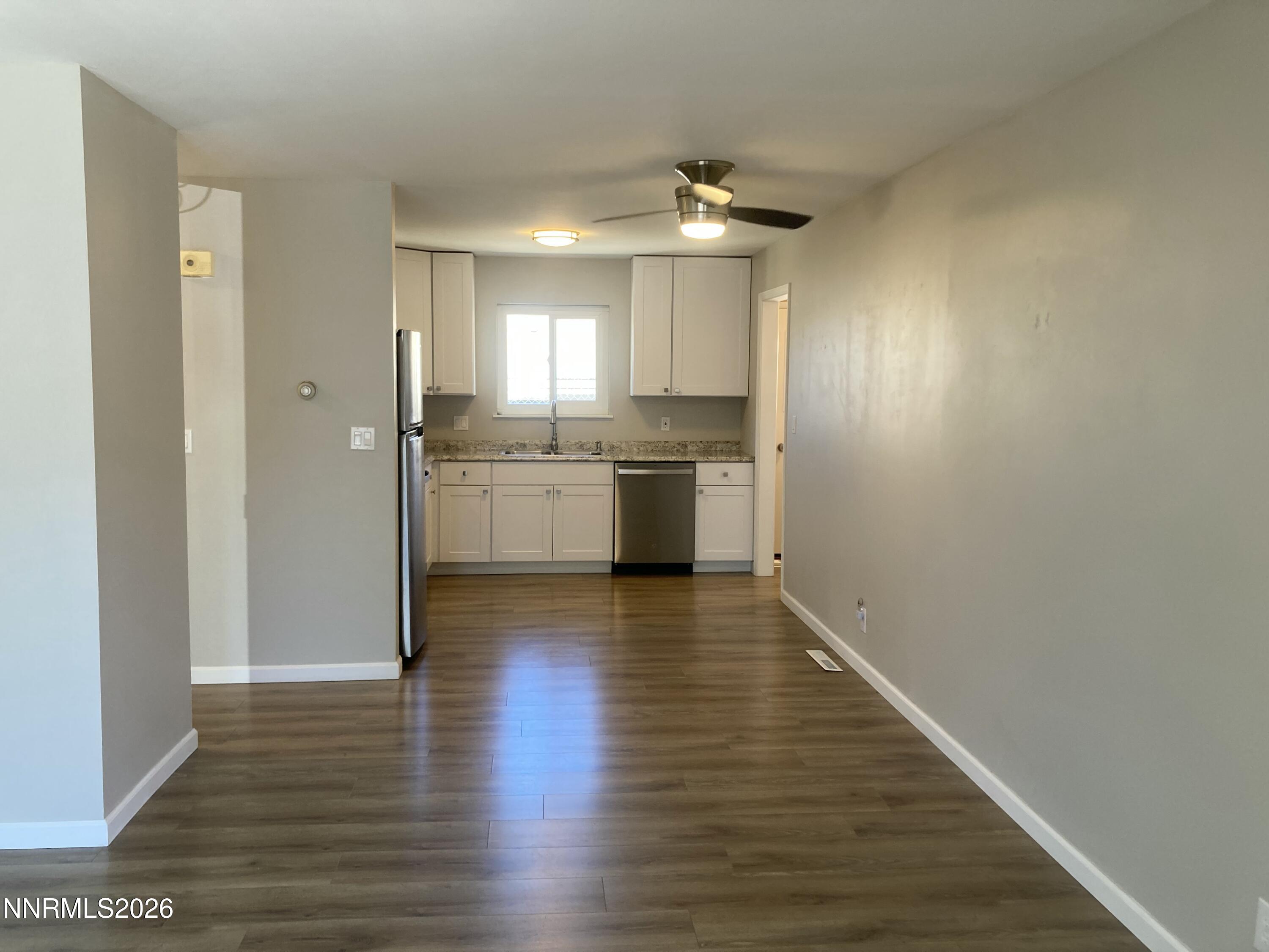 998 Roberts Street Reno, NV 89502 - Photo 3 of 31 IMG_0658