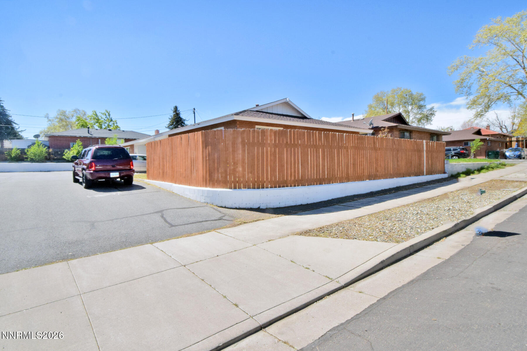 998 Roberts Street Reno, NV 89502 - Photo 31 of 31 aDSC_0584