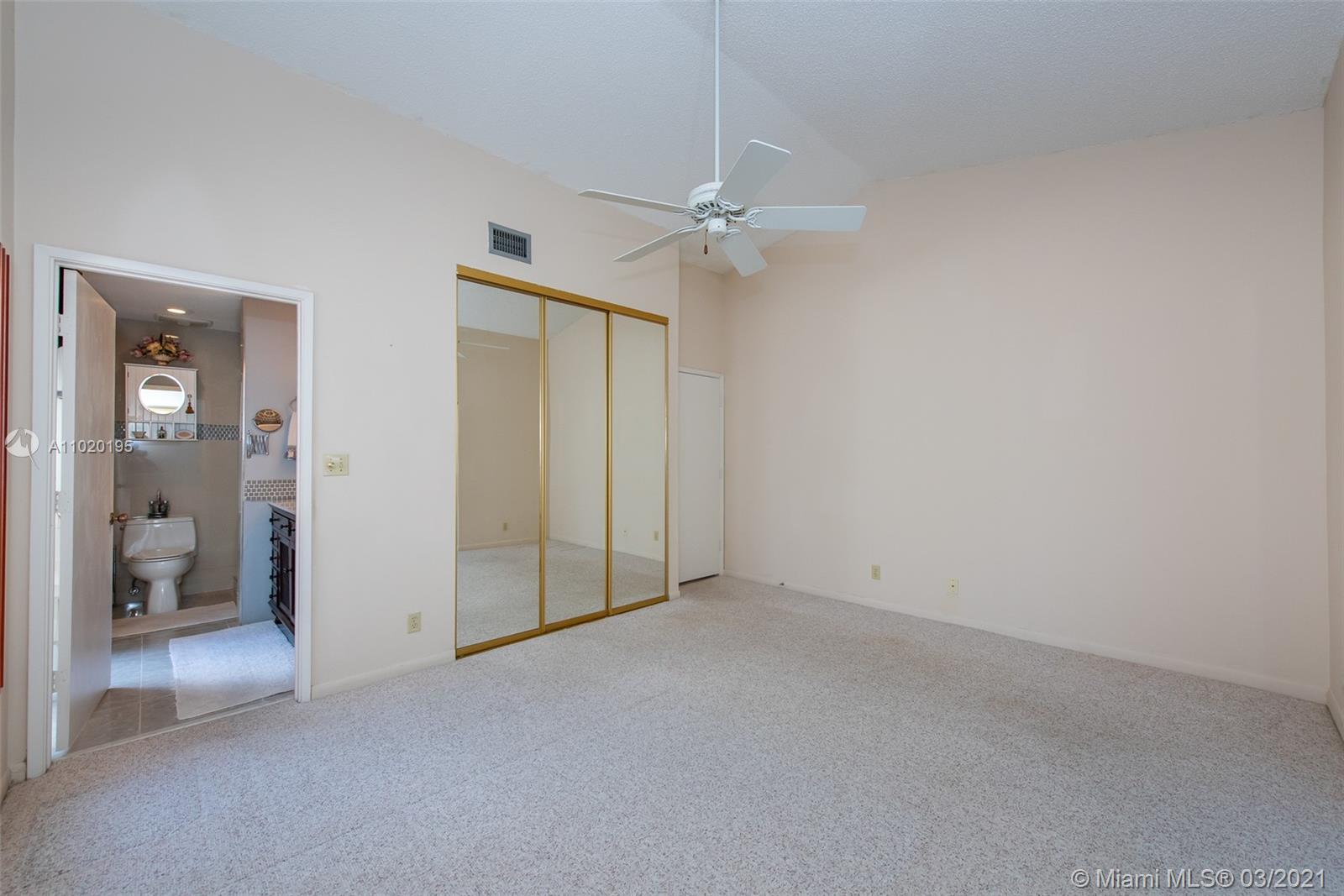 21060 Woodspring Avenue Boca Raton, FL 33428 - Photo 17 of 63 Gallery Image 17