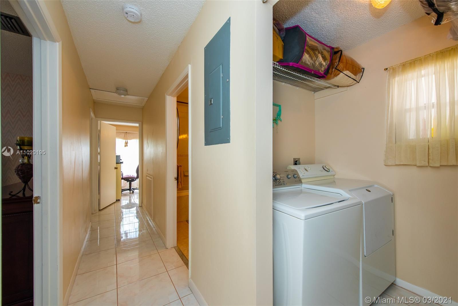 21060 Woodspring Avenue Boca Raton, FL 33428 - Photo 26 of 63 Gallery Image 26