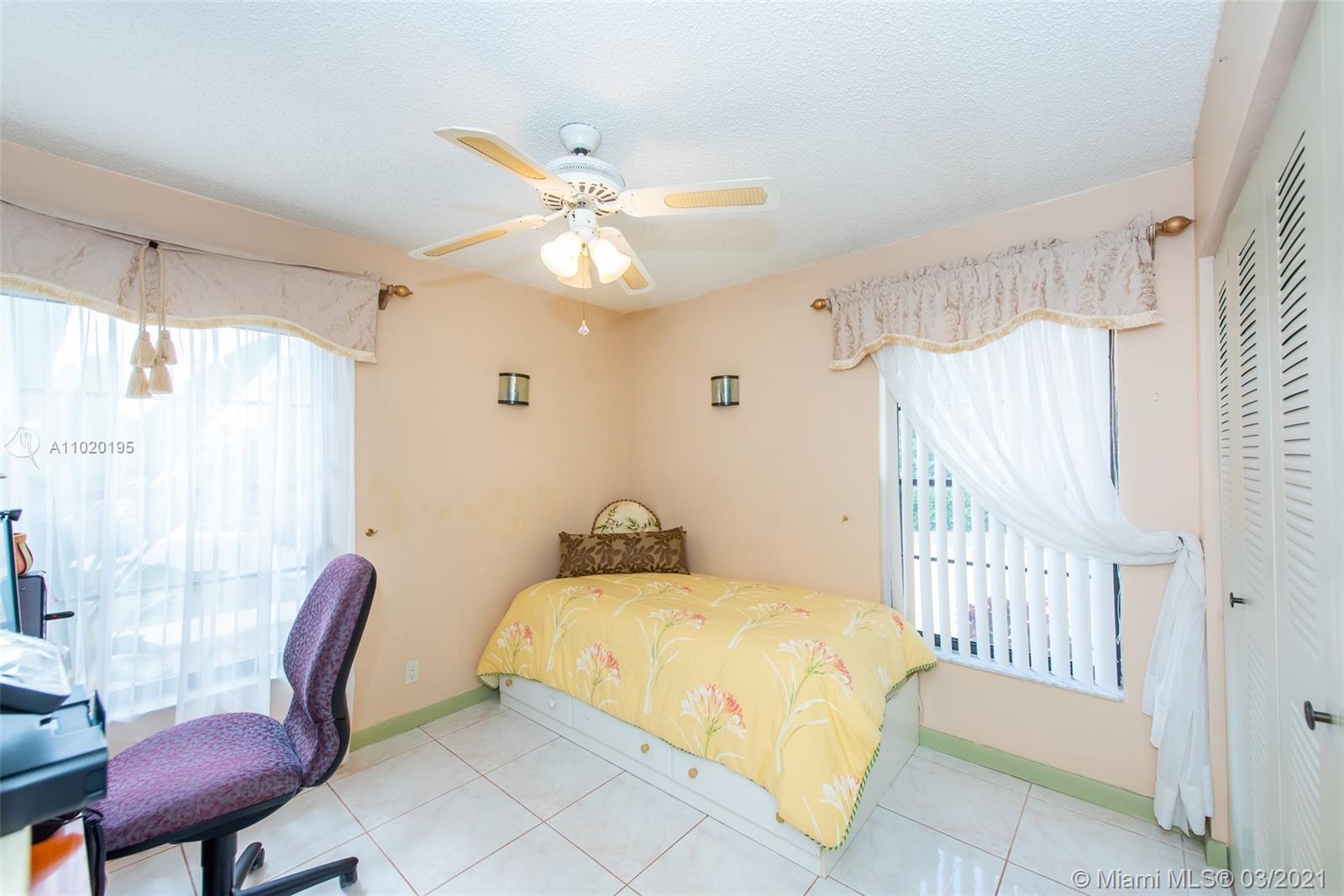 21060 Woodspring Avenue Boca Raton, FL 33428 - Photo 34 of 63 Gallery Image 34