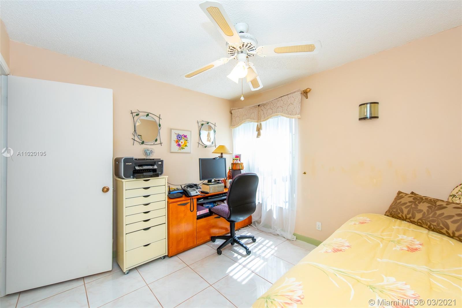 21060 Woodspring Avenue Boca Raton, FL 33428 - Photo 35 of 63 Gallery Image 35