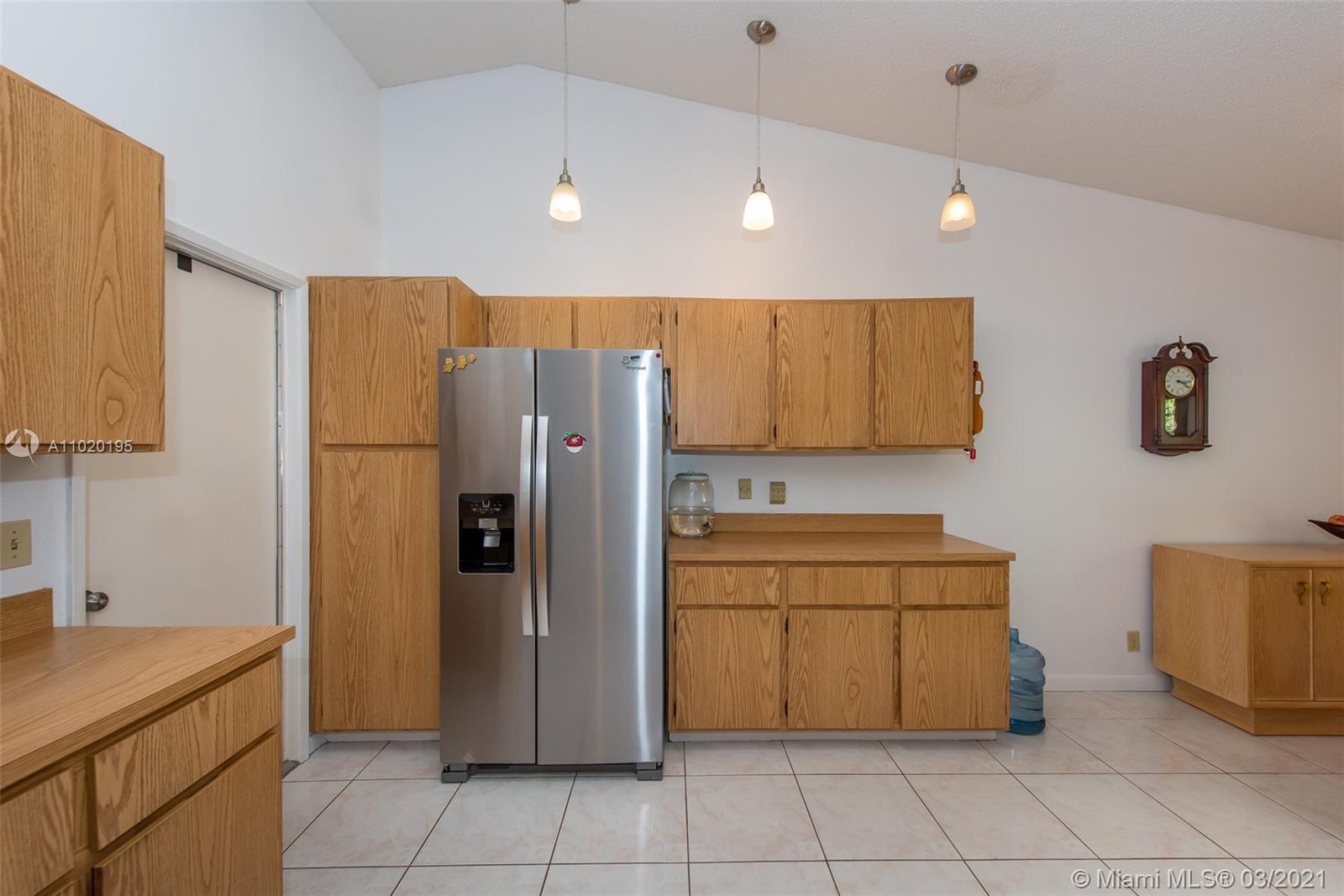 21060 Woodspring Avenue Boca Raton, FL 33428 - Photo 37 of 63 Gallery Image 37