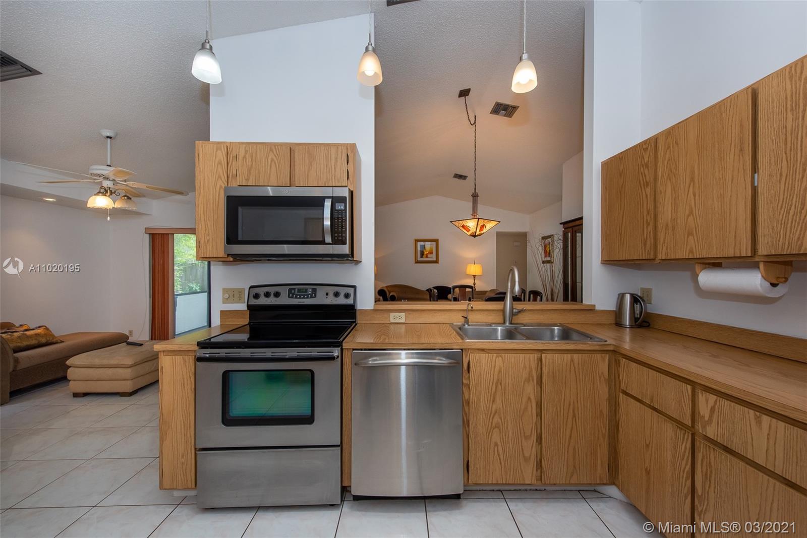 21060 Woodspring Avenue Boca Raton, FL 33428 - Photo 40 of 63 Gallery Image 40