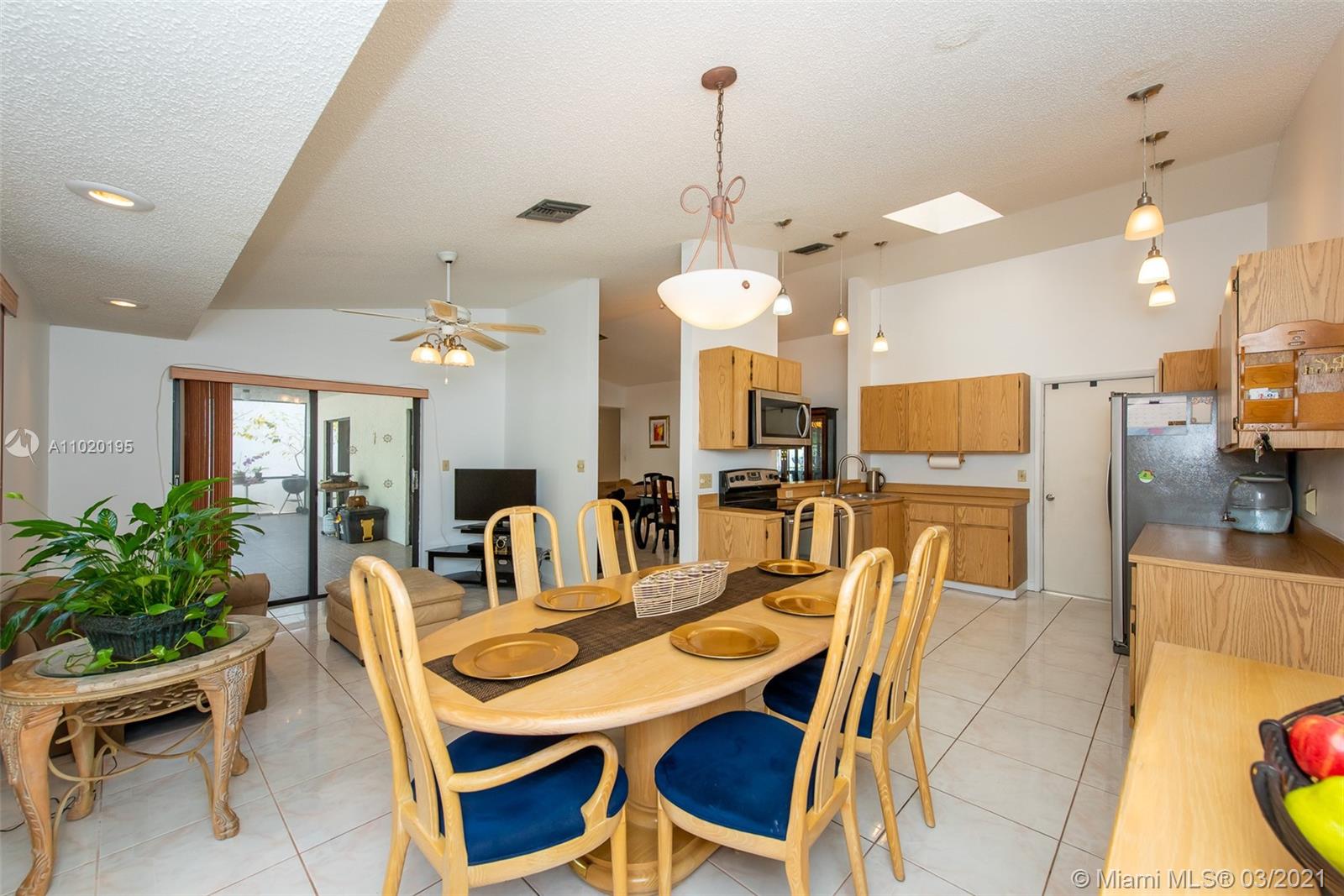 21060 Woodspring Avenue Boca Raton, FL 33428 - Photo 43 of 63 Gallery Image 43