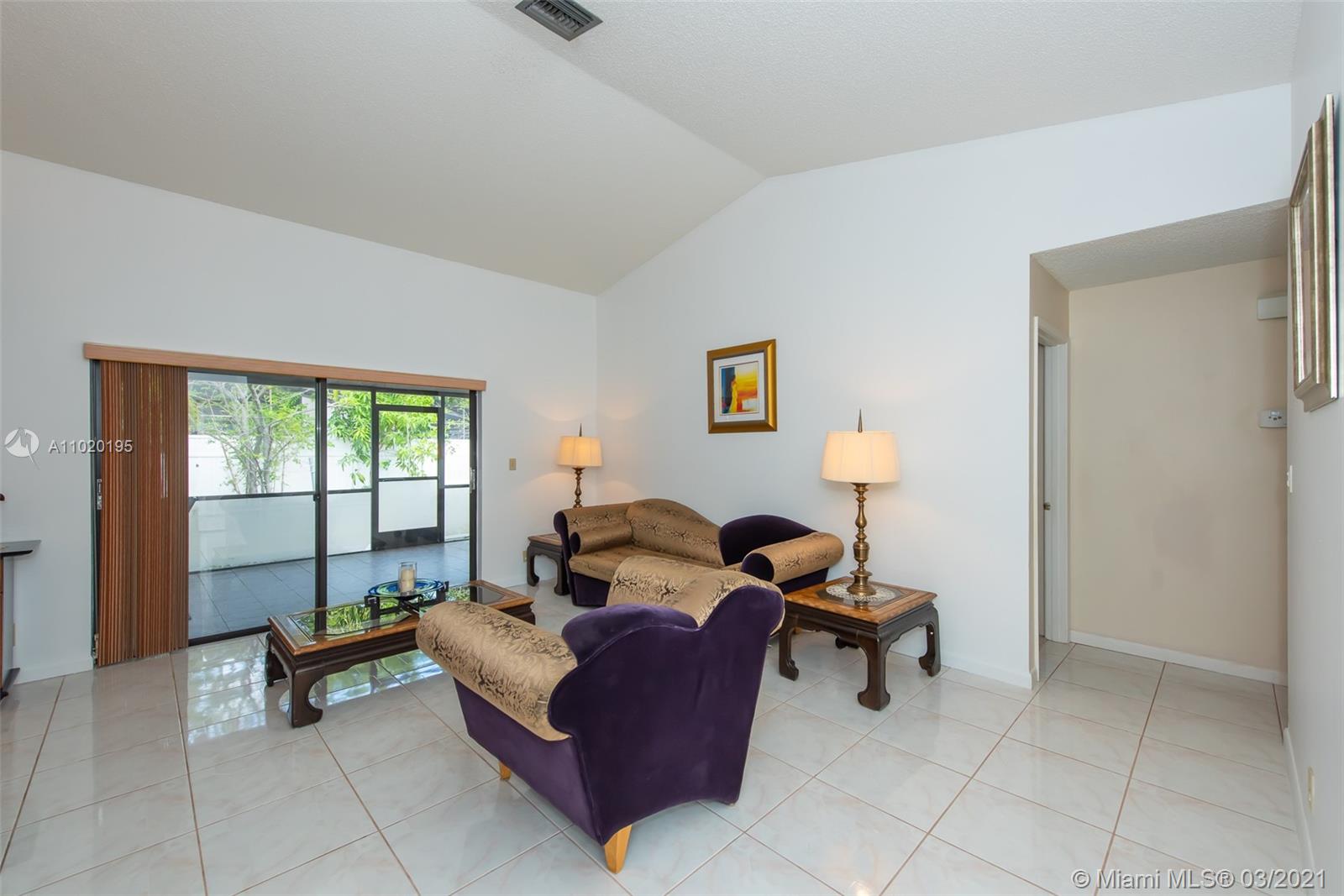 21060 Woodspring Avenue Boca Raton, FL 33428 - Photo 8 of 63 Gallery Image 8