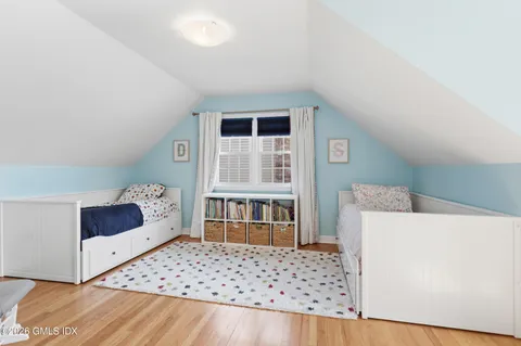 $799,000 | 28 Crestview Avenue, Stamford, CT 06907