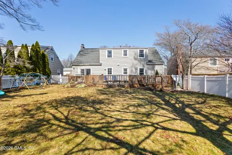 $799,000 | 28 Crestview Avenue, Stamford, CT 06907