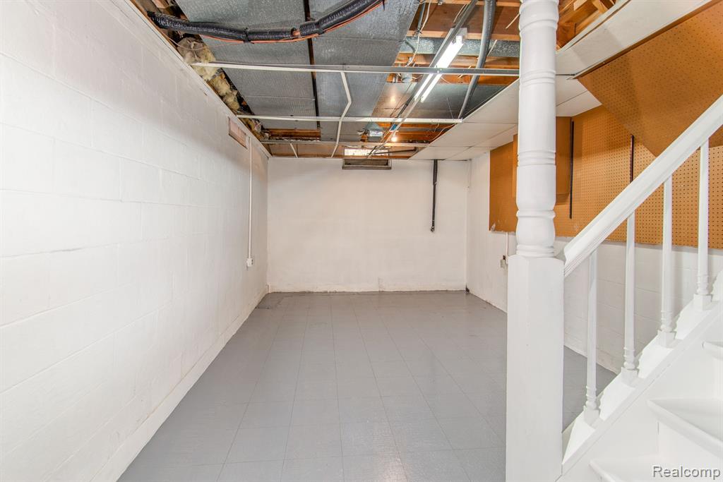 10418 Linden Road Grand Blanc, MI 48439 - Photo 22 of 43 Gallery Image 22