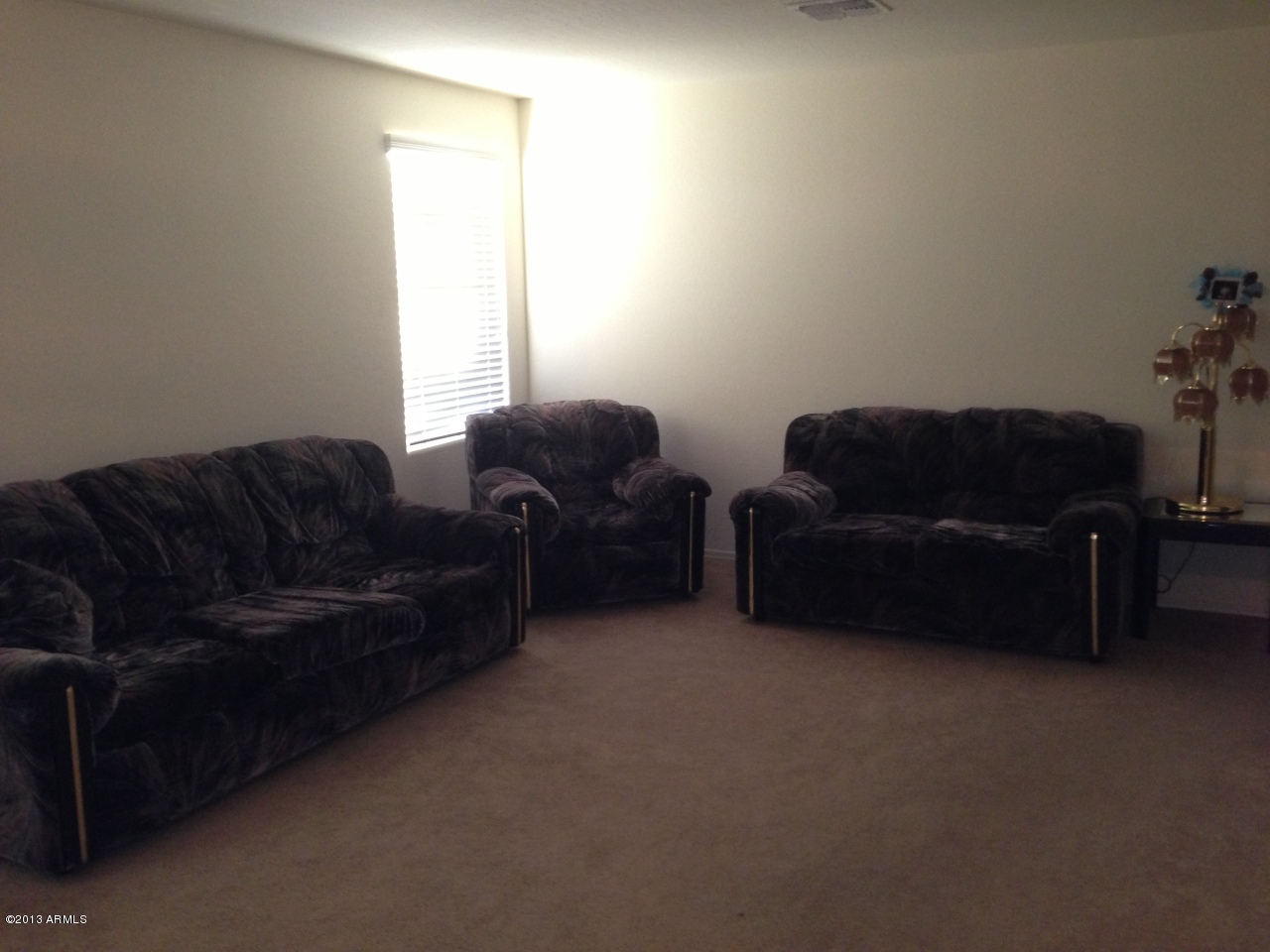 3340 West Apollo Road Phoenix, AZ 85041 - Photo 16 of 23 IMG_0622