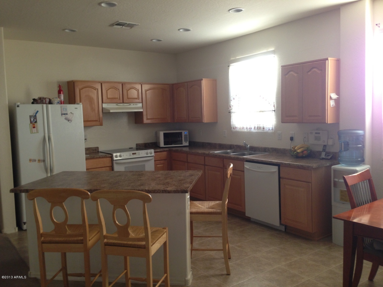 3340 West Apollo Road Phoenix, AZ 85041 - Photo 3 of 23 IMG_0609