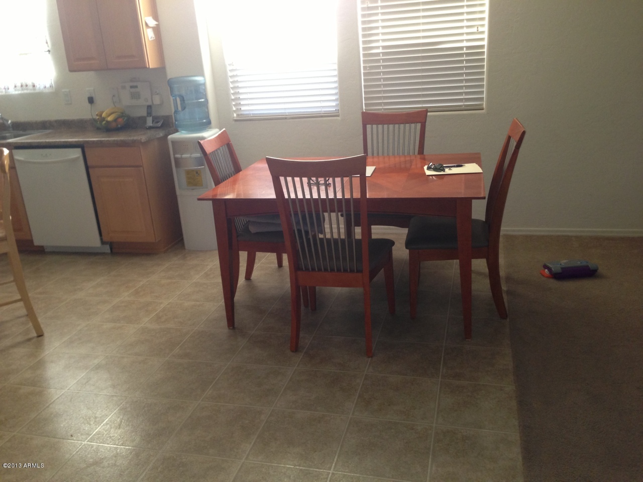 3340 West Apollo Road Phoenix, AZ 85041 - Photo 4 of 23 IMG_0610