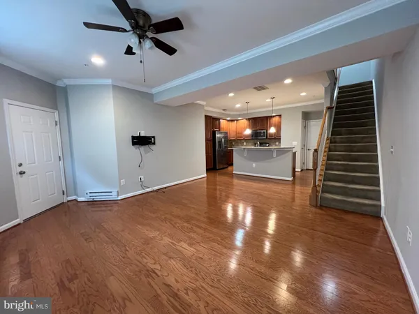 $2,900 | 14208 Haro Trail, Unit 107, Gainesville, VA 20155