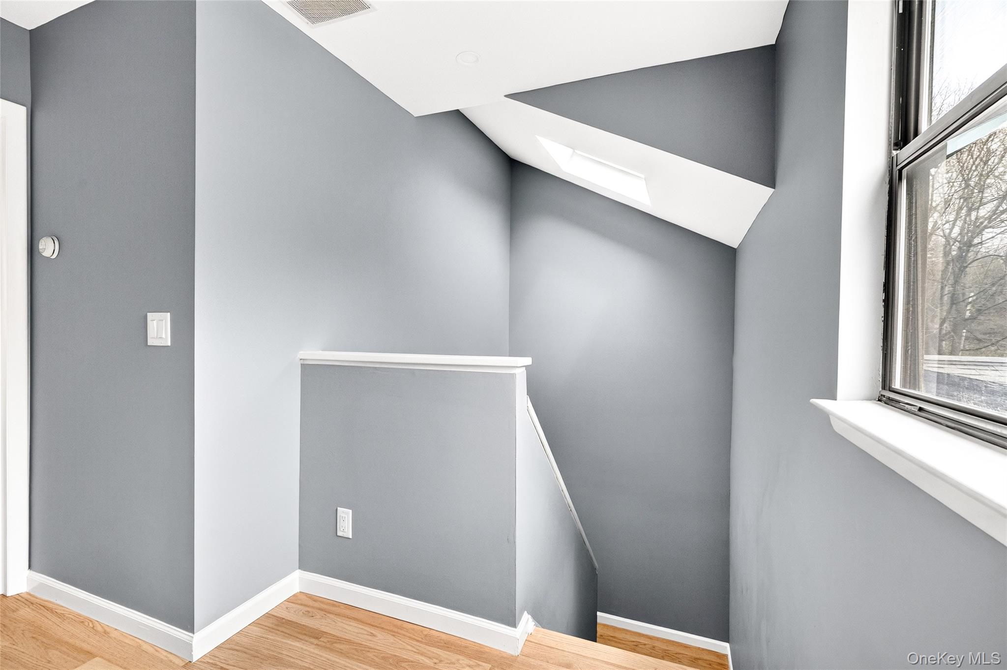 14 Bridle Path Road Ossining, NY 10562 - Photo 20 of 45 a view of entryway