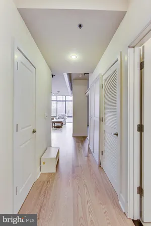 $2,950 | 520 John Carlyle Street, Unit 318, Alexandria, VA 22314