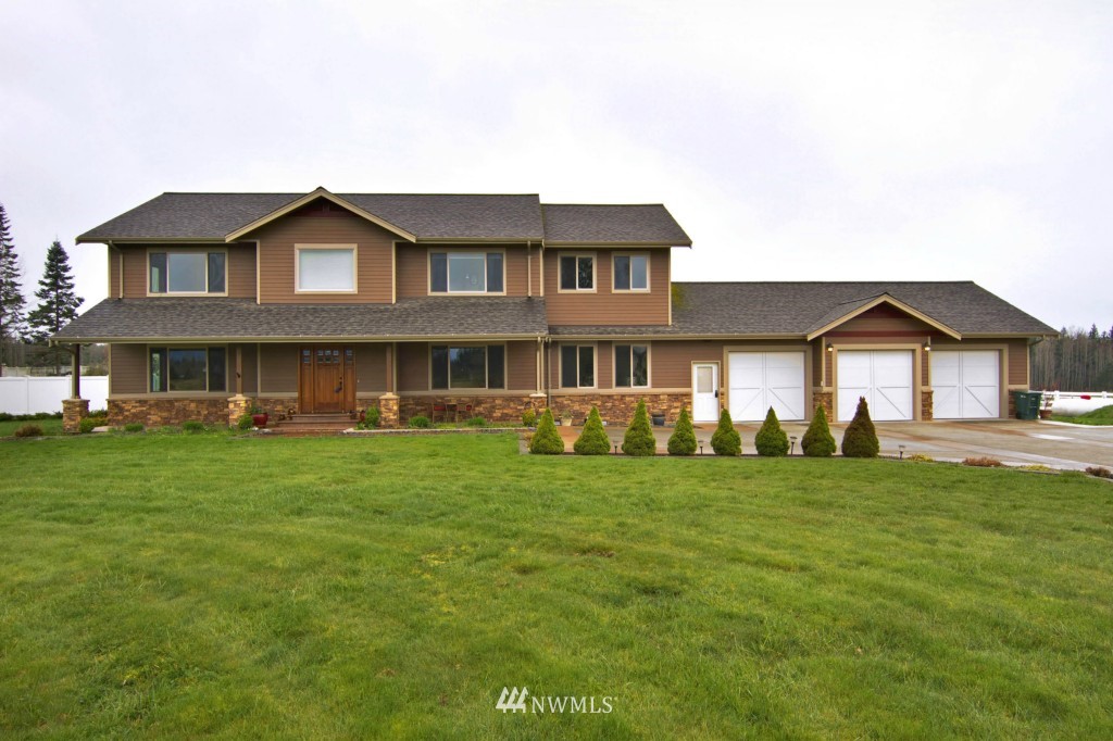 5327 Starry Road Bellingham, WA 98226 - Photo 1 of 25