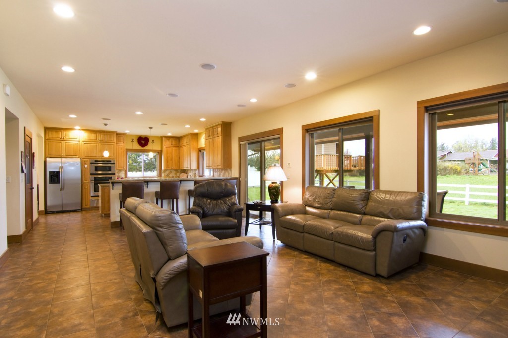 5327 Starry Road Bellingham, WA 98226 - Photo 11 of 25