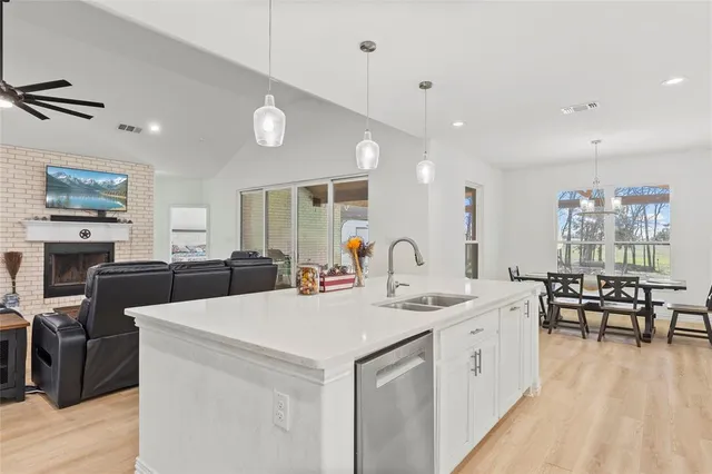 $610,000 | 3557 County Road 4110, Campbell, TX 75422