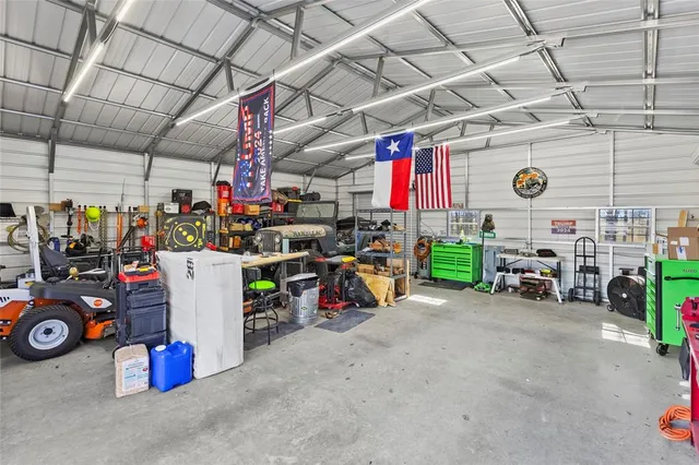 $610,000 | 3557 County Road 4110, Campbell, TX 75422