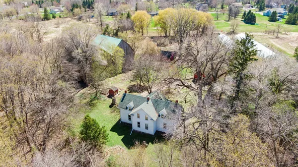 $600,000 | 10700 County Road 116, Rogers, MN 55374