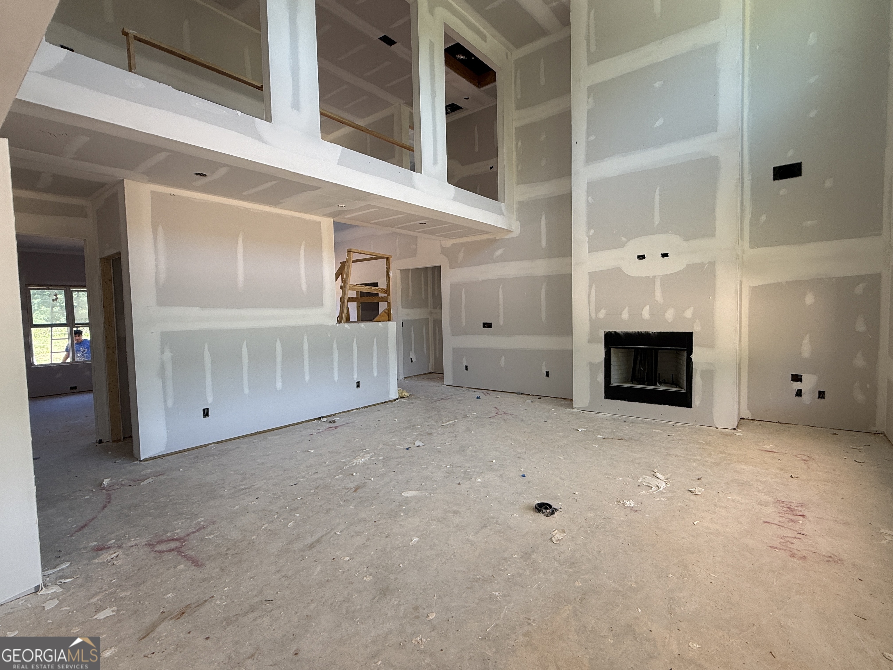 10 Rex Road Williamson, GA 30292 - Photo 7 of 63 an empty room with fireplace
