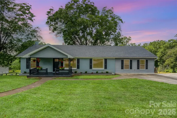 $510,000 | 1164 Bradford Mountain Road, Lenoir, NC 28645