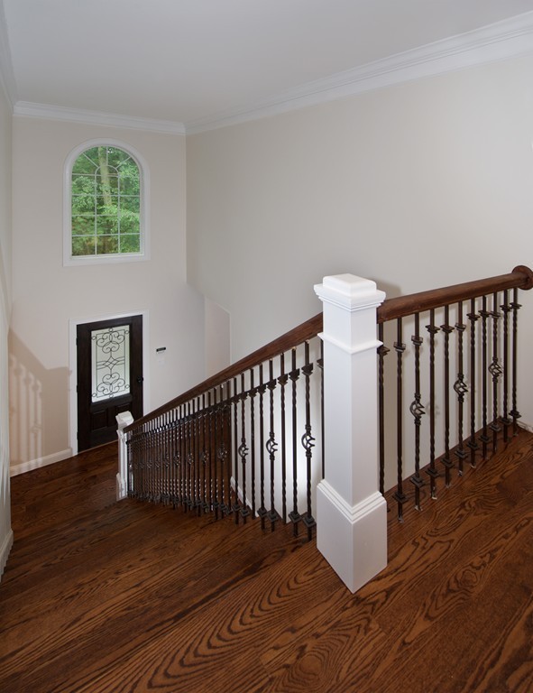 1 Willow Road Lynnfield, MA 01940 - Photo 10 of 17 Gallery Image 10