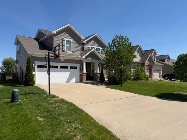 $357,000 | 3114 Stanley Lane, Champaign, IL 61822