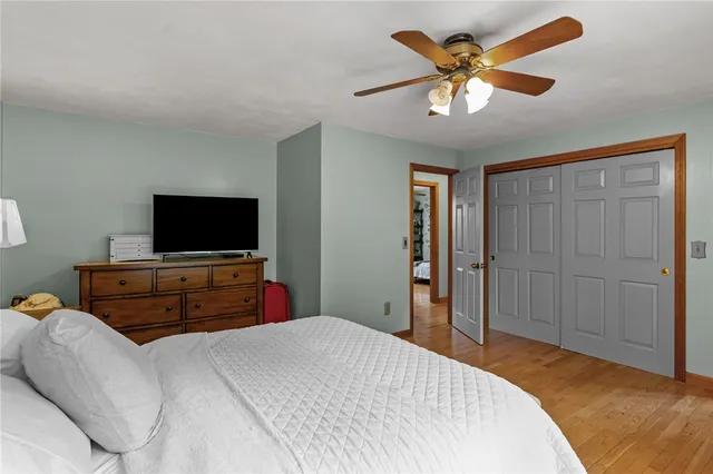 $575,000 | 6 Island View Drive, Warwick, RI 02886