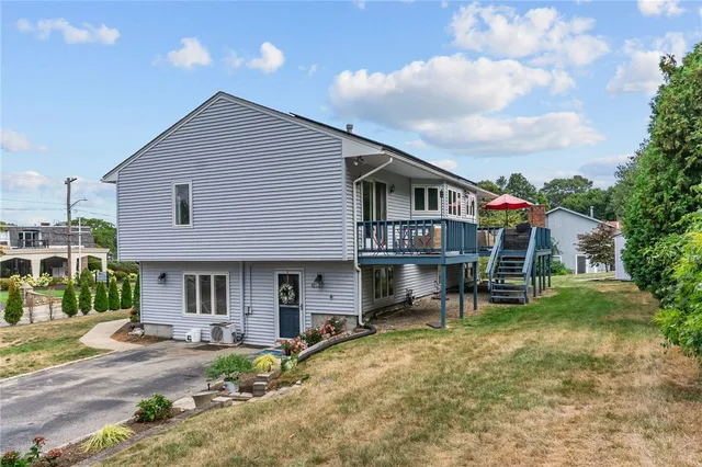 $575,000 | 6 Island View Drive, Warwick, RI 02886